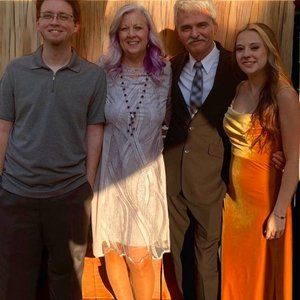 ✨ Elegant and Timeless: Silver Lace Dress✨ Size M